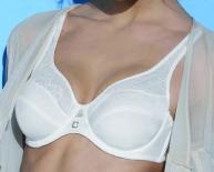 D�msk� podprsenka DIM 4D12 GENEROUS UW BRA - ko�. B, C, D, E
