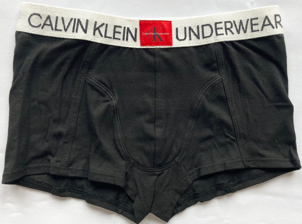 Levně Chlapecké boxery Calvin Klein B700261