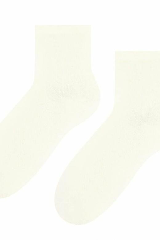Levně Dámské ponožky Steven 037 krémové