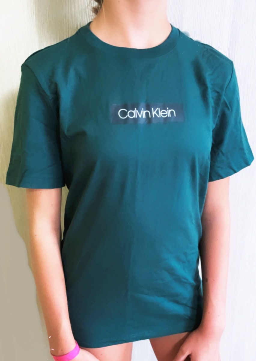 Levně Dětské triko Calvin Klein B700350